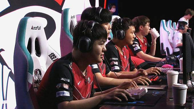 JDG vs IG 하이라이트 - MSC 그룹스테이지 B조 썸네일