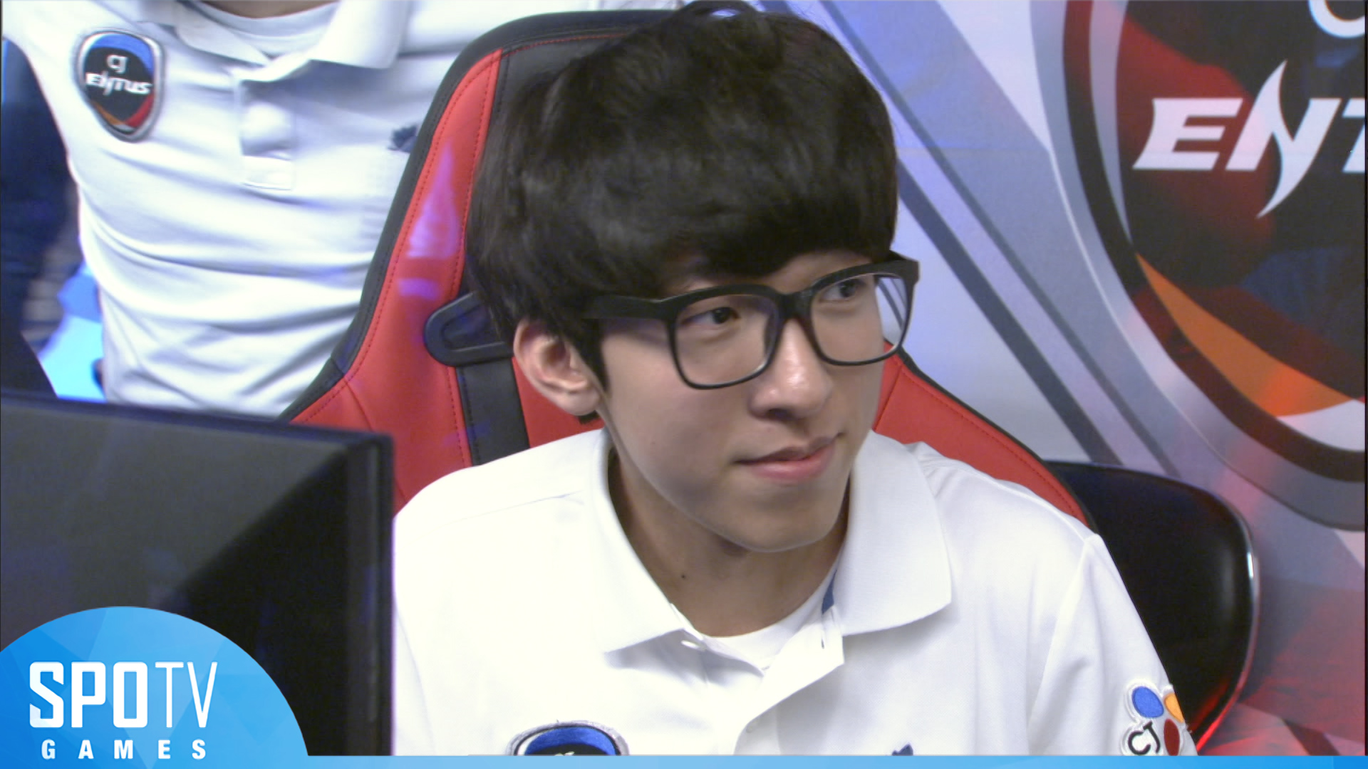 'This is Sky' 썸네일