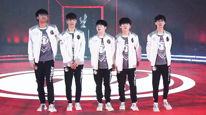 IG vs SKT 그룹스테이지 DAY2 하이라이트 썸네일