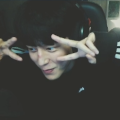 혀찡