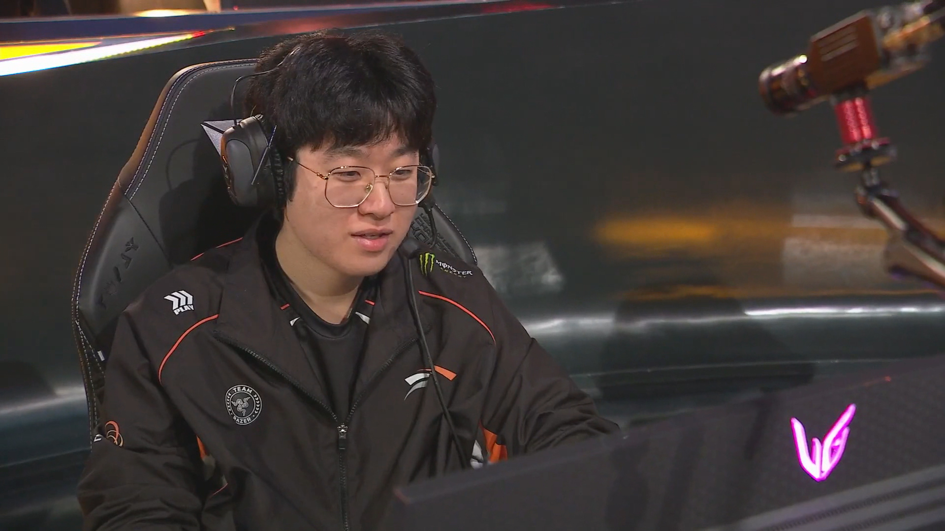 HLE-BFX 2세트 하이라이트ㅣ06.01ㅣ2025 LCK 썸네일