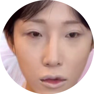 김밥 먹는 김기수