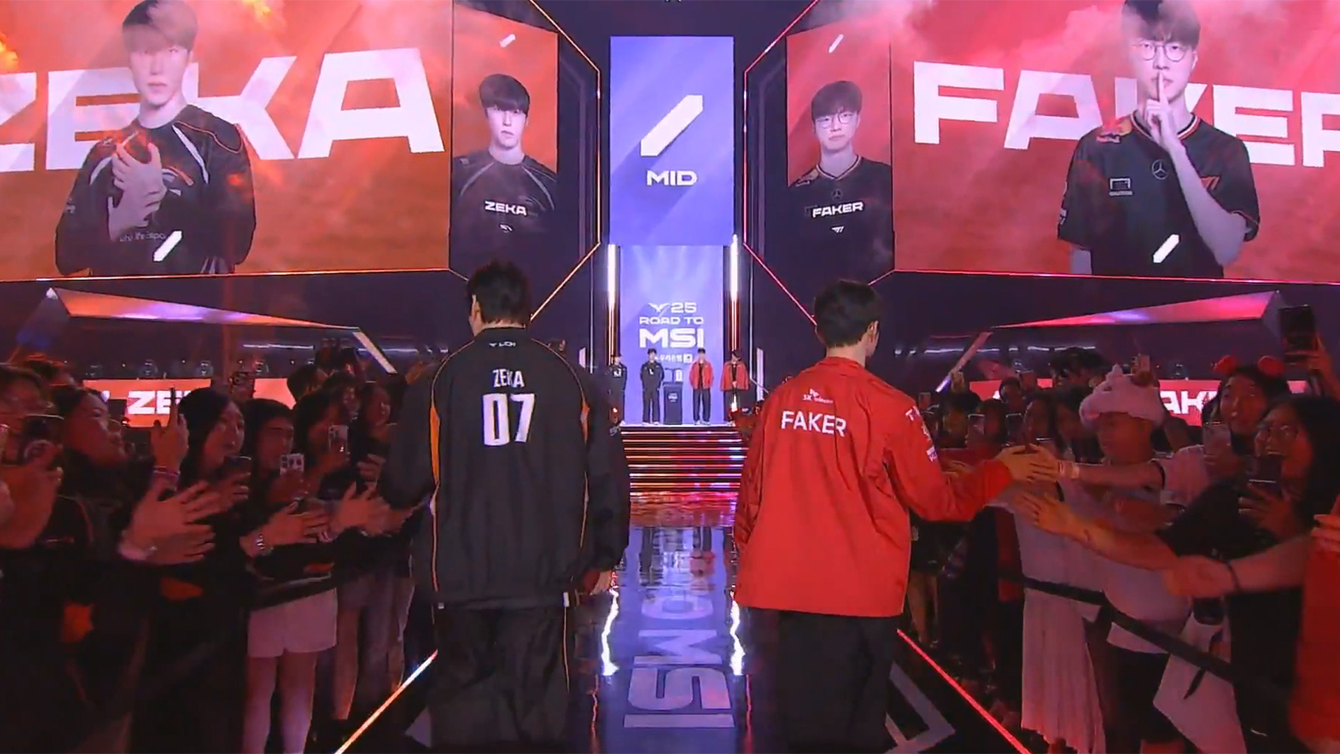 HLE-T1 1세트 하이라이트ㅣ06.15ㅣ2025 Road to MSI 최종전 썸네일