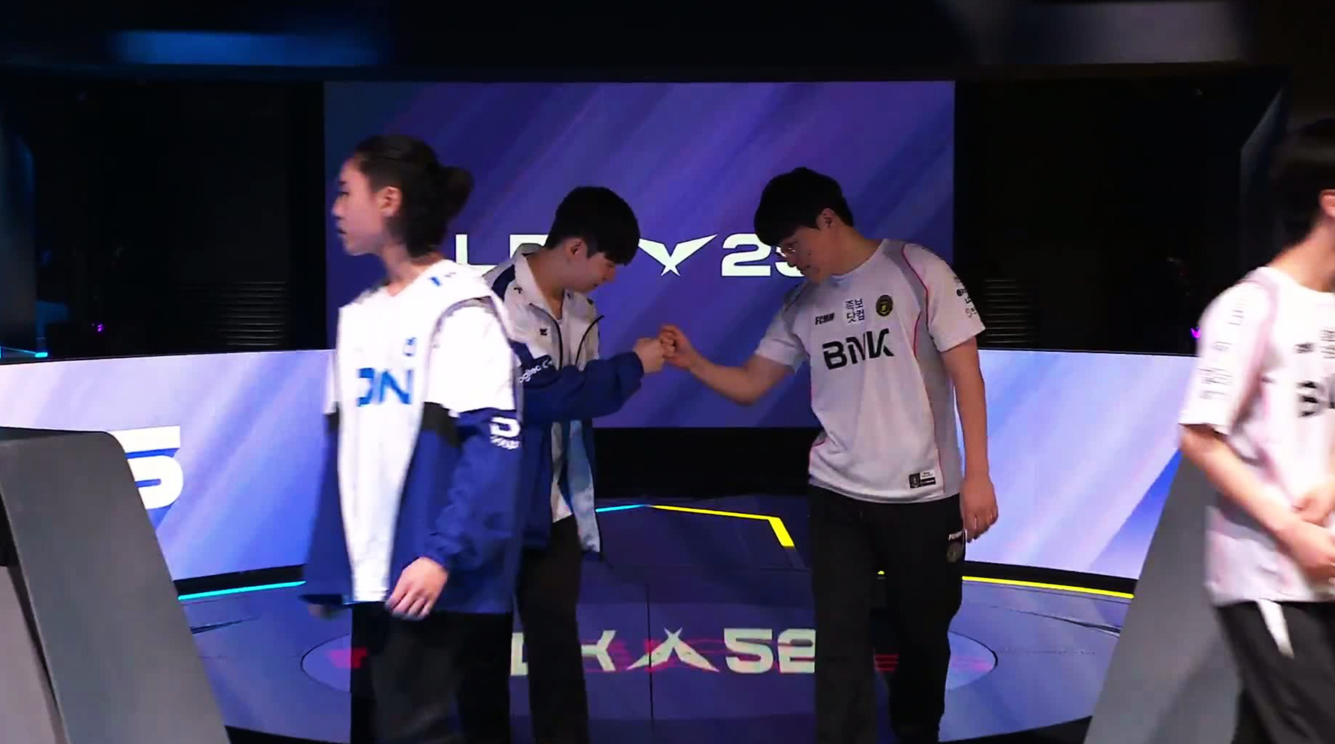 DNF-BFX 1세트 하이라이트ㅣ07.24ㅣ2025 LCK 썸네일