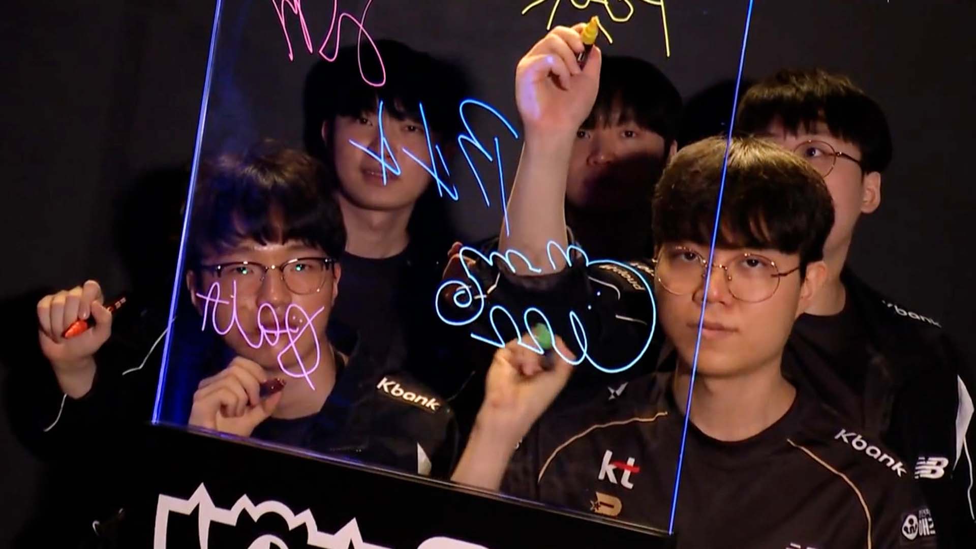 KT-TES 2세트 하이라이트ㅣ10.17ㅣ2025 LoL 월드 챔피언십 스위스 스테이지 썸네일