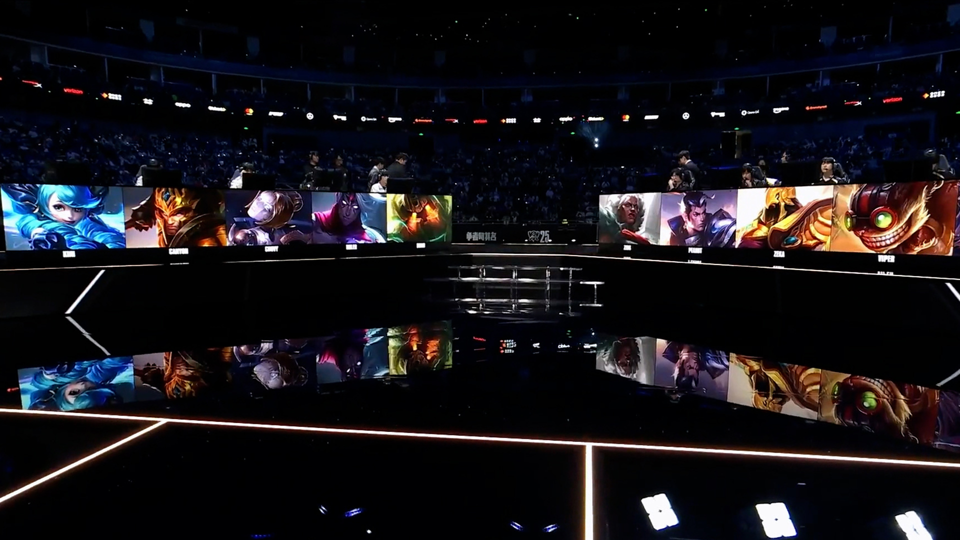 HLE-GEN 2세트 하이라이트ㅣ10.28ㅣ2025 LoL 월드 챔피언십 8강 썸네일