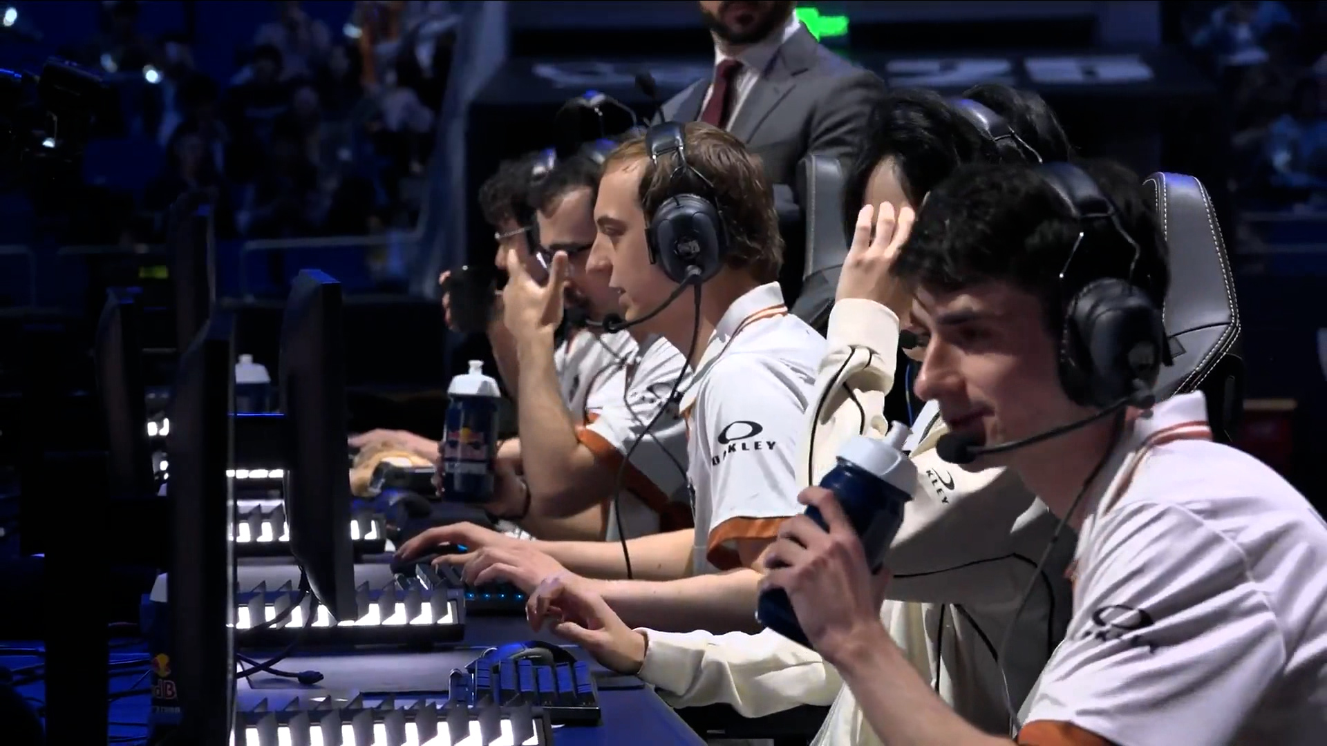 TES-G2 1세트 하이라이트ㅣ10.30ㅣ2025 LoL 월드 챔피언십 8강 썸네일