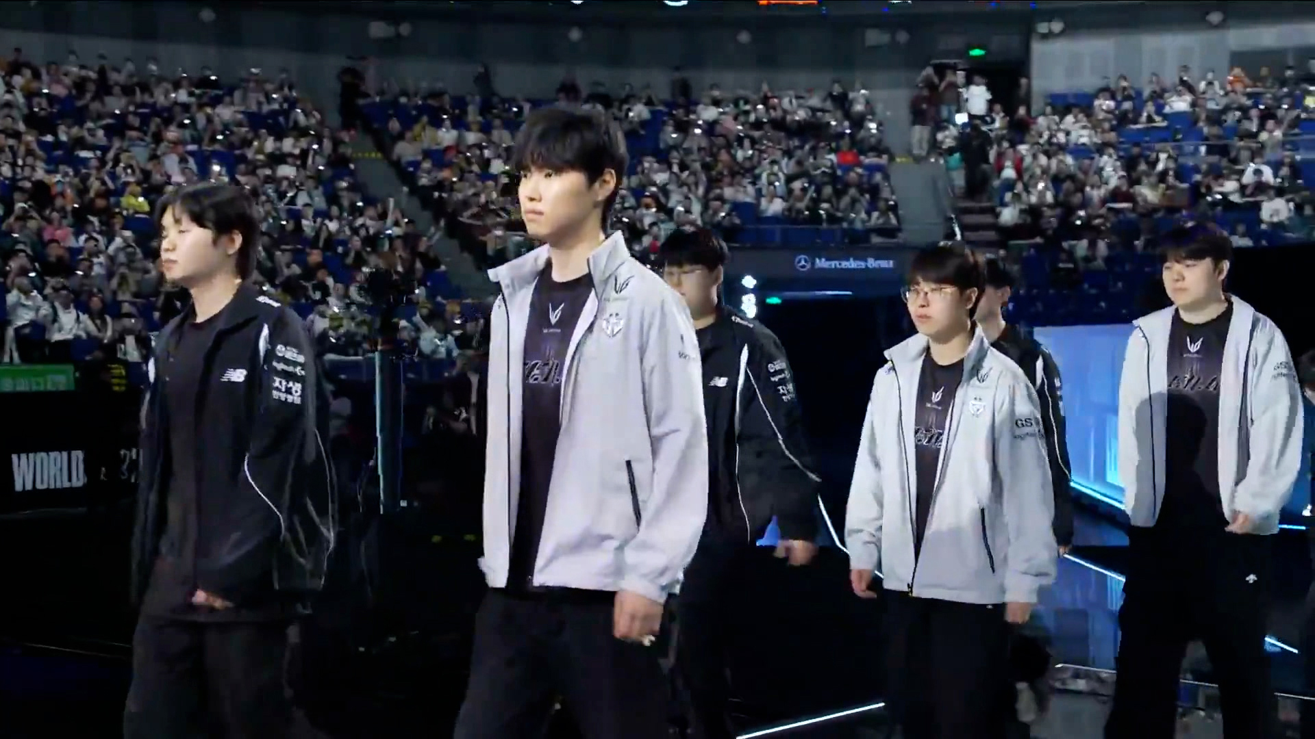 GEN-KT 1세트 하이라이트ㅣ11.01ㅣ2025 LoL 월드 챔피언십 4강 썸네일