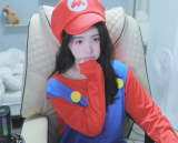 융쁘 채널 프로필