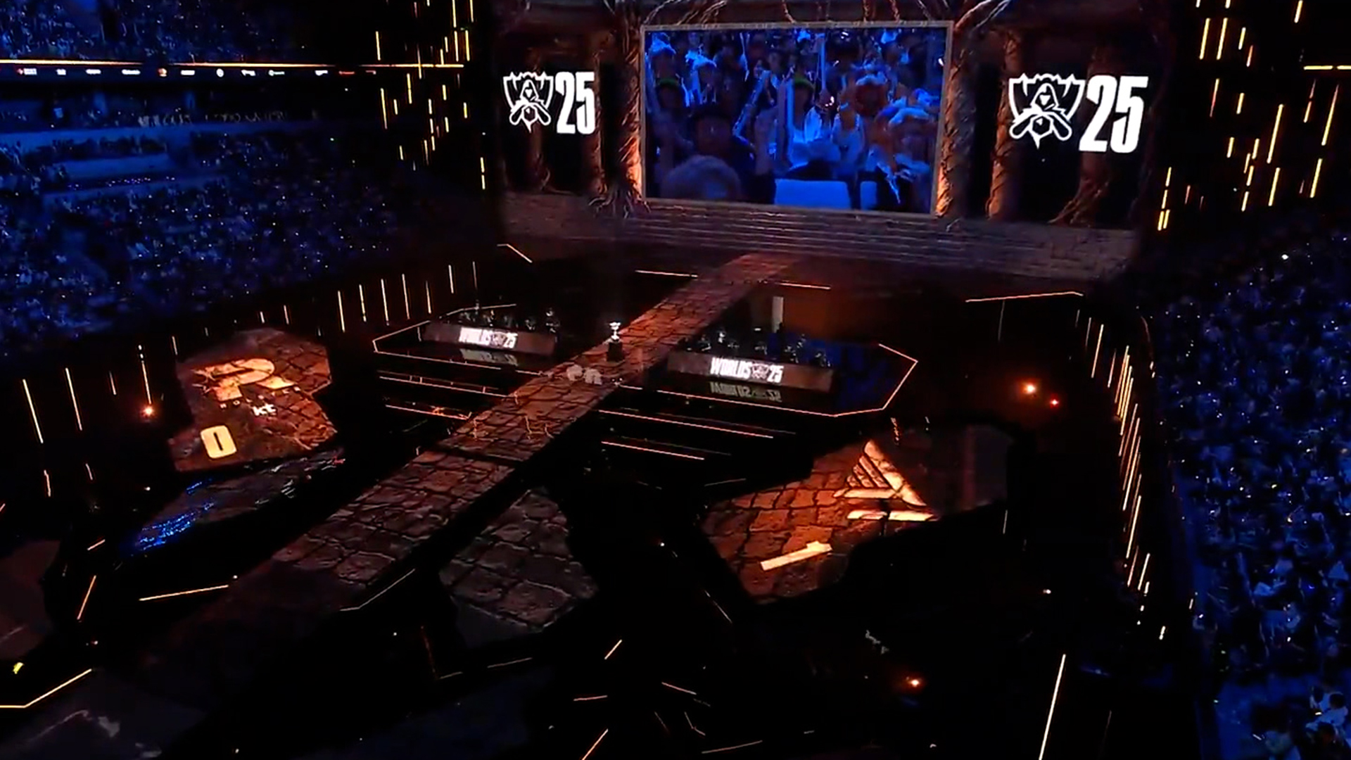 KT-T1 2세트 하이라이트ㅣ11.09ㅣ2025 LoL 월드 챔피언십 결승 썸네일