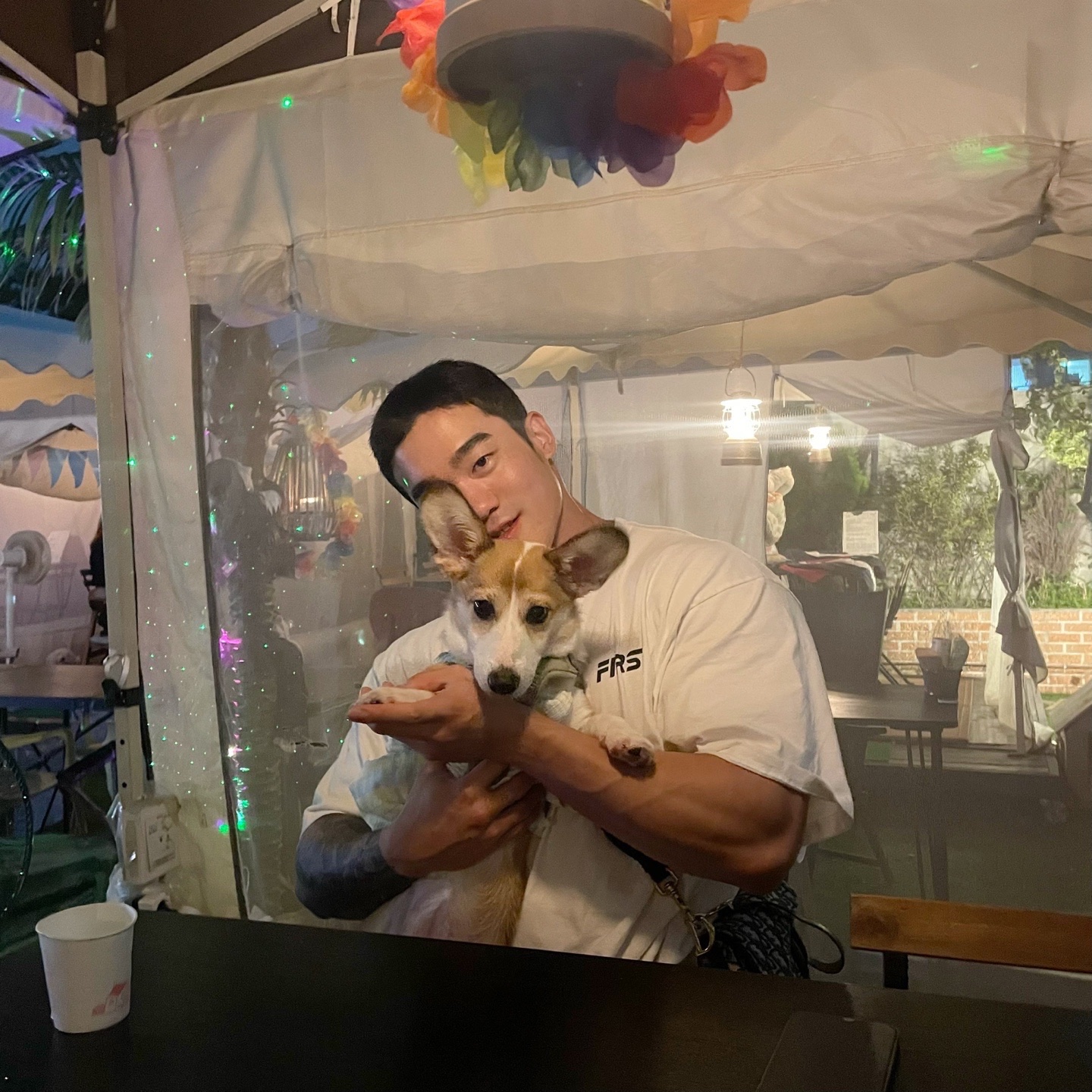 윤때오