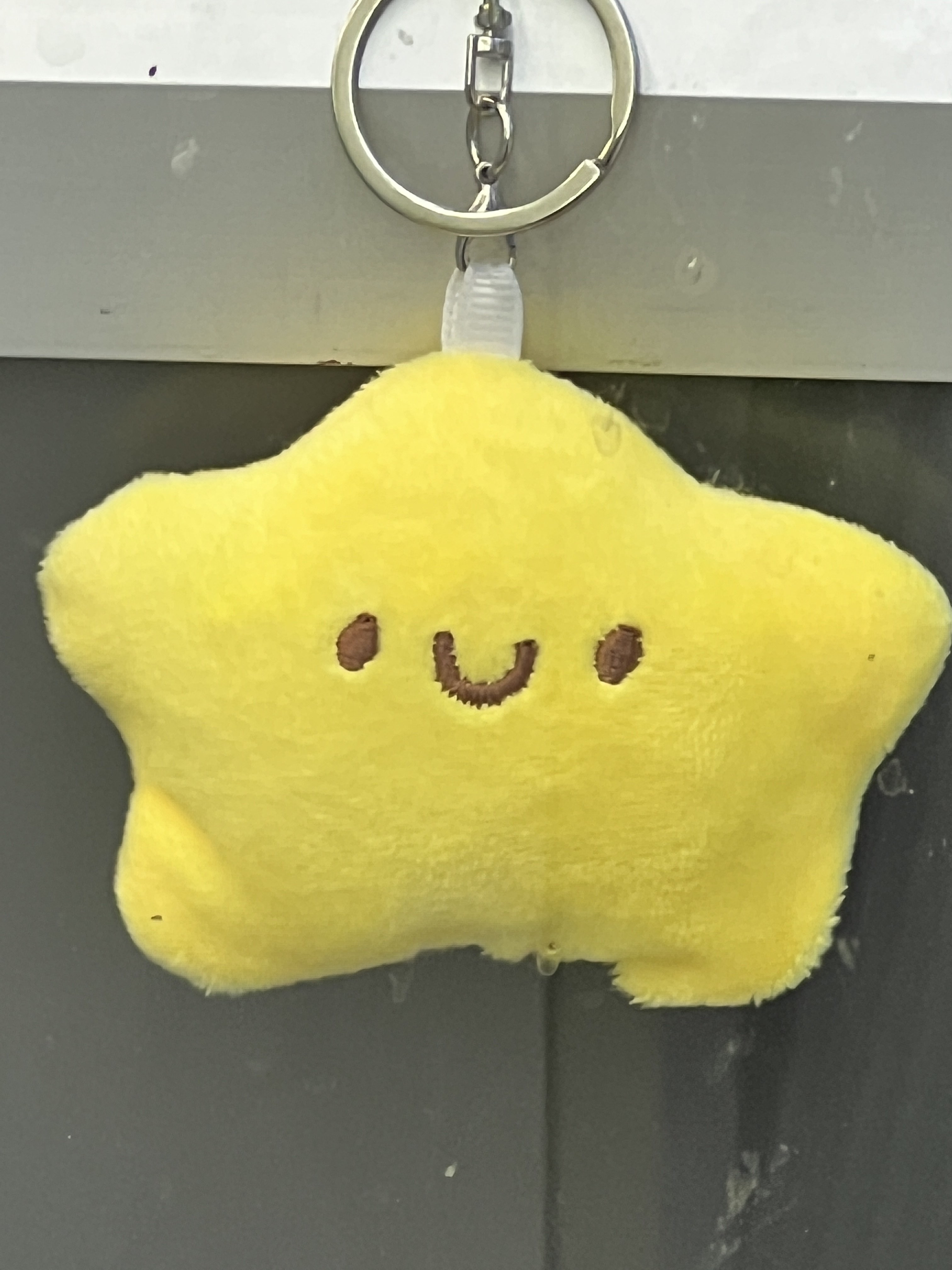 a이니a
