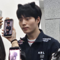 의문의 티원팬