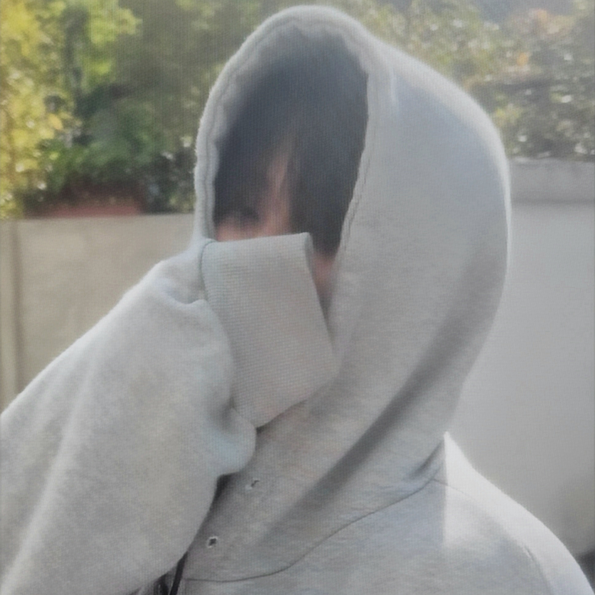 이우르