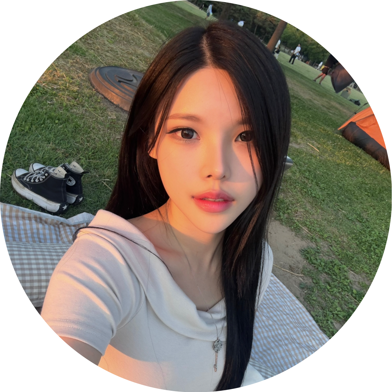 양지예