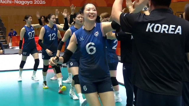 밝은 표정으로 등장하는 대한민국 대표팀!