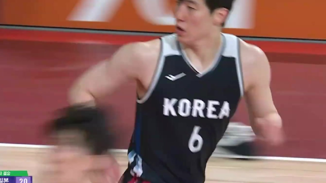 넓은 스페이싱 활용 수비 빈틈 파고든 이정현의 돌파