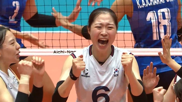 '아자!' 1점씩 격차를 좁히는 대한민국