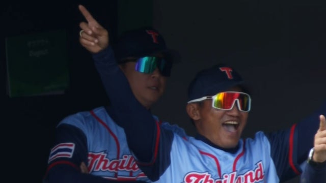 '끝까지 최선을!' 결국 득점에 성공하는 태국