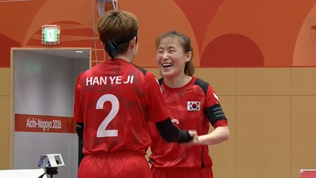 '1세트와 다른 양상' 초반 6점 연속 획득하는 대한민국!