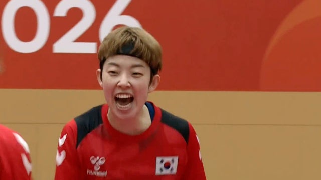 접전 끝에 1세트 따내는 대한민국