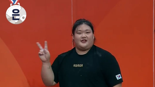 '대한민국 역도 첫 메달!' 박혜정, 역도 여자 +86kg 은메달!
