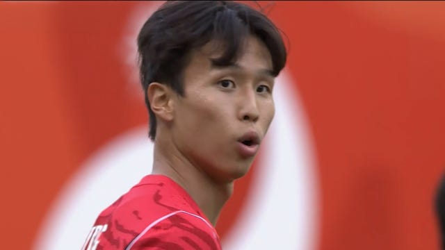 '패스를 받았다면!' 아쉽게 끝난 대한민국의 득점 찬스