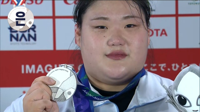 '합계 300kg 기쁩니다' 역도 여자 86kg 박혜정 인터뷰