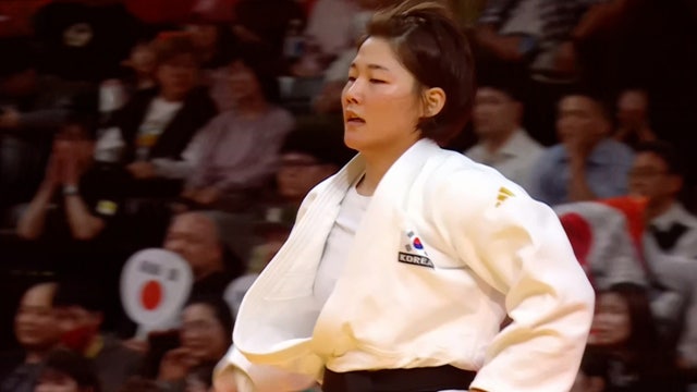 '시원합니다!' 김민주의 강력한 한판승!