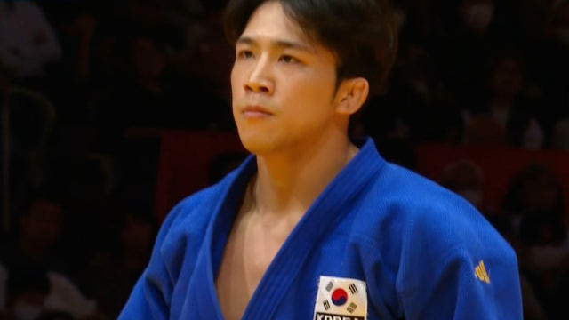 첫 경기에 아하도프에게 아쉽게 패한 이은결